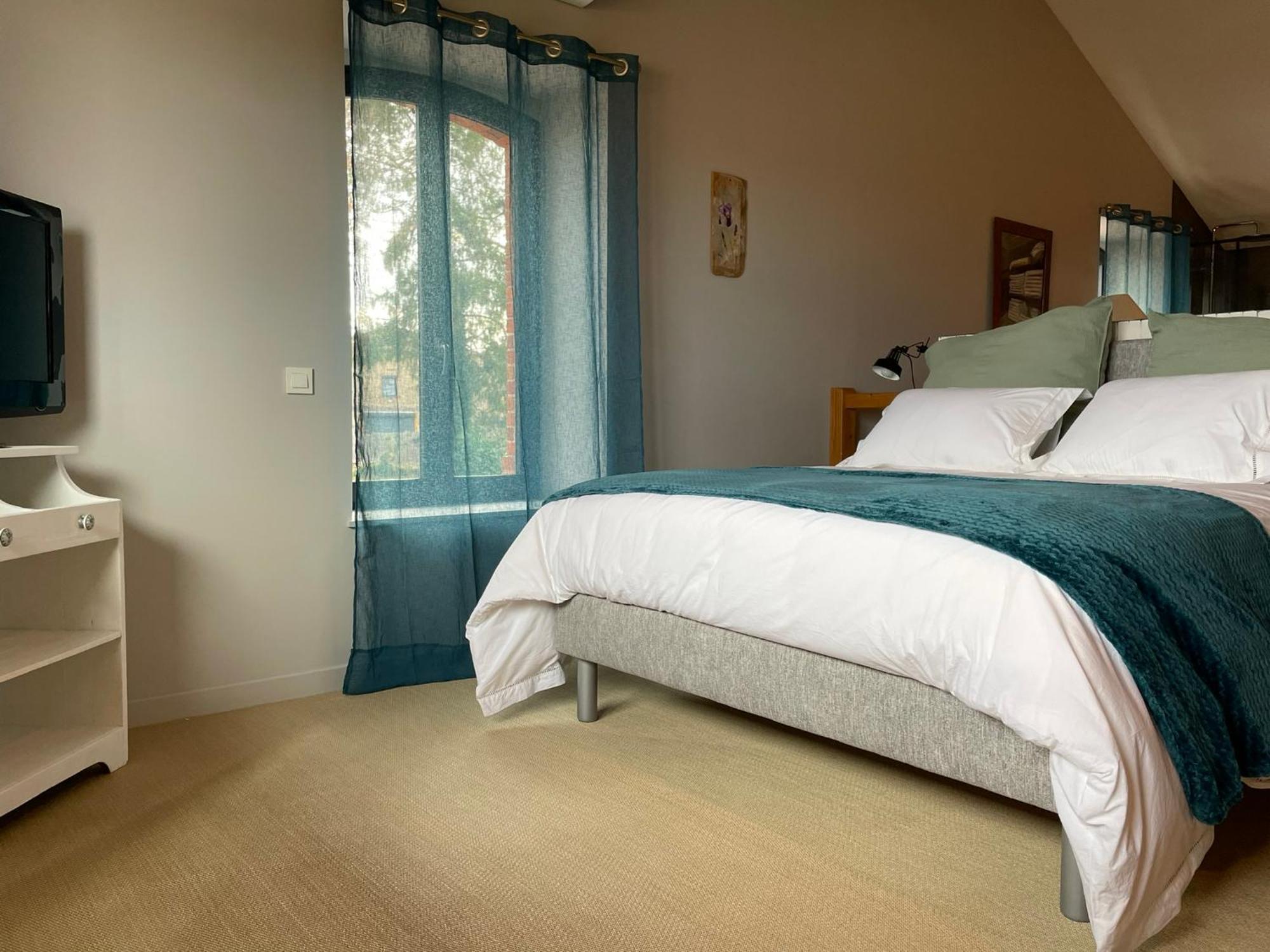 La Grange Aux Hirondelles - Appartement Complet Et Independant Commelle-Vernay Kültér fotó